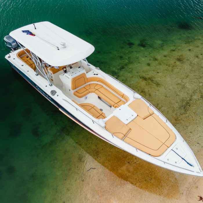 Bote Deportivo 38FT GZIE